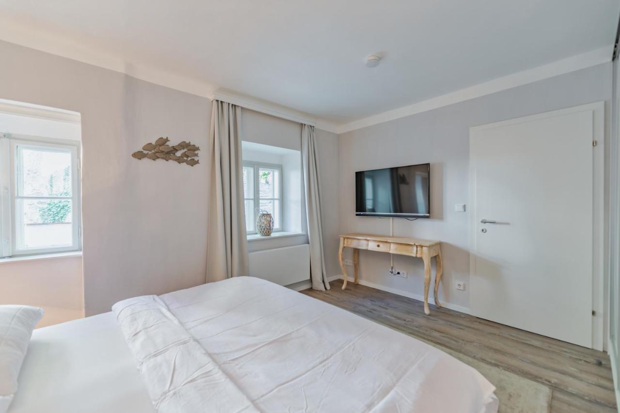 Smile Apartments Zum Goldenen Strauss Dürnstein Eksteriør billede